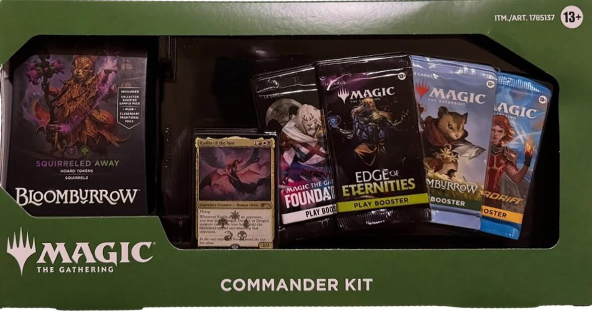 Image for Bloomburrow Deluxe Commander Kit - Squirreled Away - Magic: The Gathering